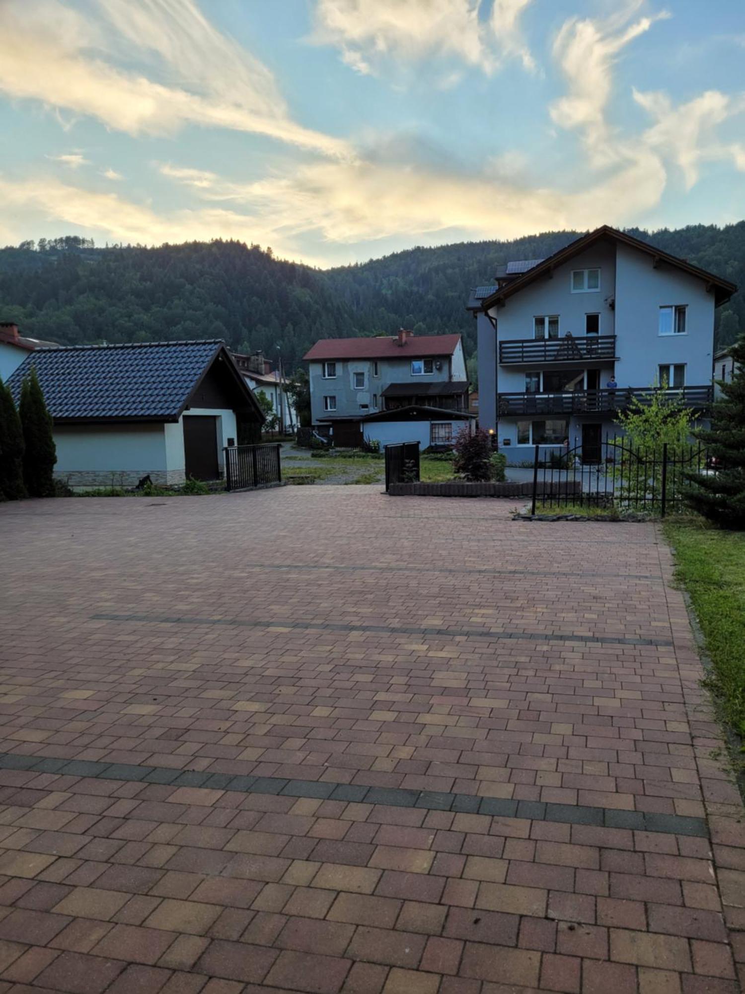 Apartamenty Pod Skrzycznem ชเจอร์ค ภายนอก รูปภาพ