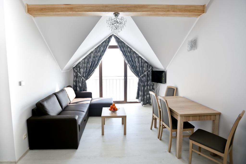 Apartamenty Pod Skrzycznem ชเจอร์ค ภายนอก รูปภาพ