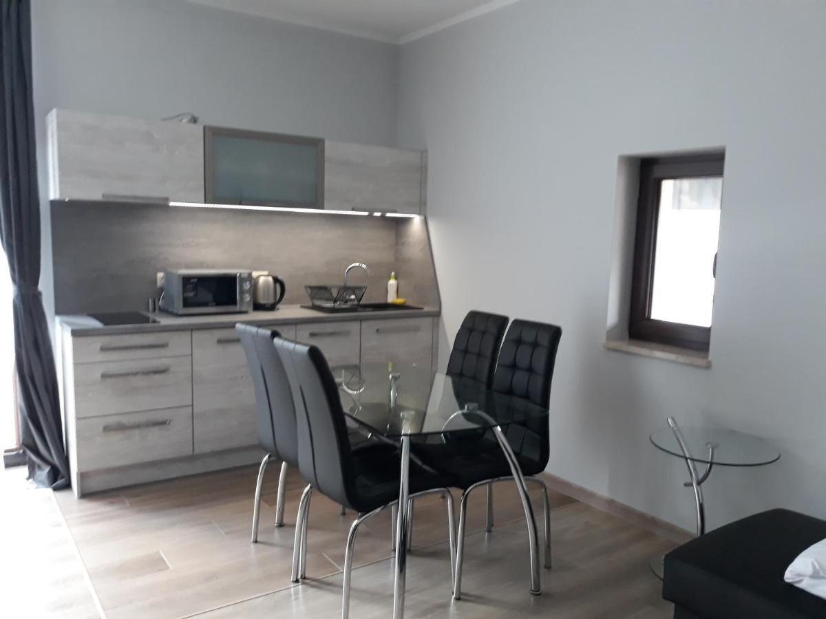 Apartamenty Pod Skrzycznem ชเจอร์ค ภายนอก รูปภาพ